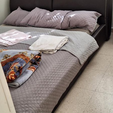 2 Bedroom Apartment In Makenzi 라르나카 외부 사진