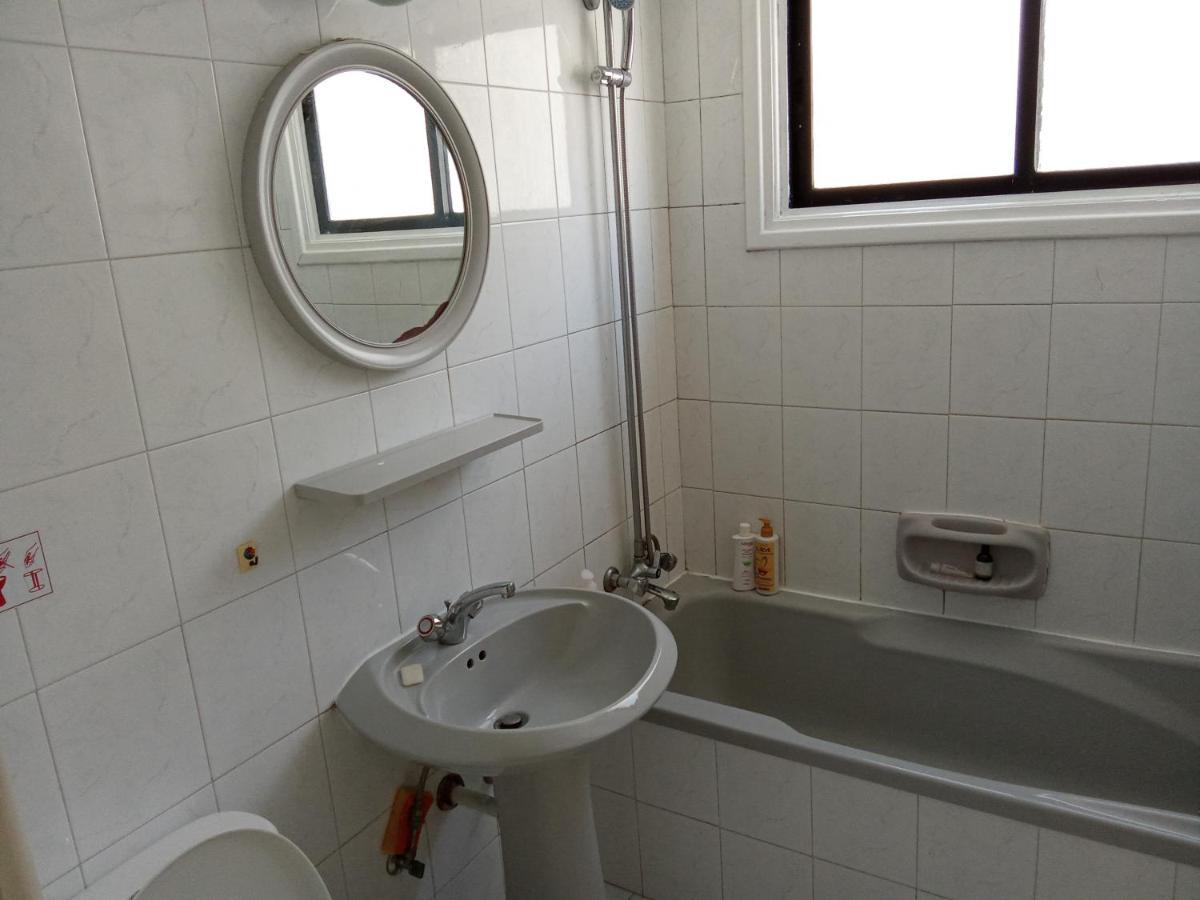 2 Bedroom Apartment In Makenzi 라르나카 외부 사진