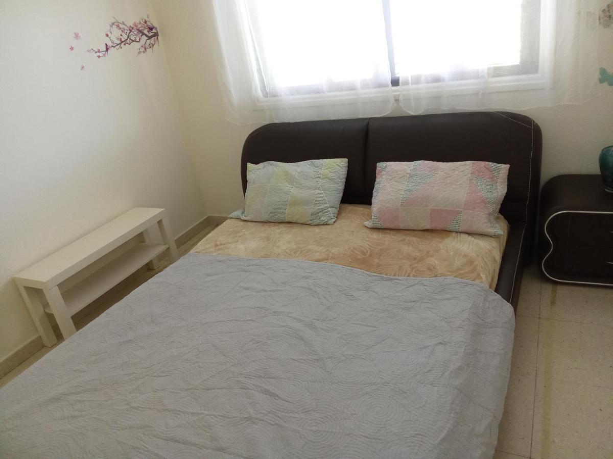 2 Bedroom Apartment In Makenzi 라르나카 외부 사진